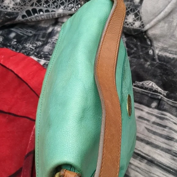 Fossil green leather purse - Picture 8 of 14
